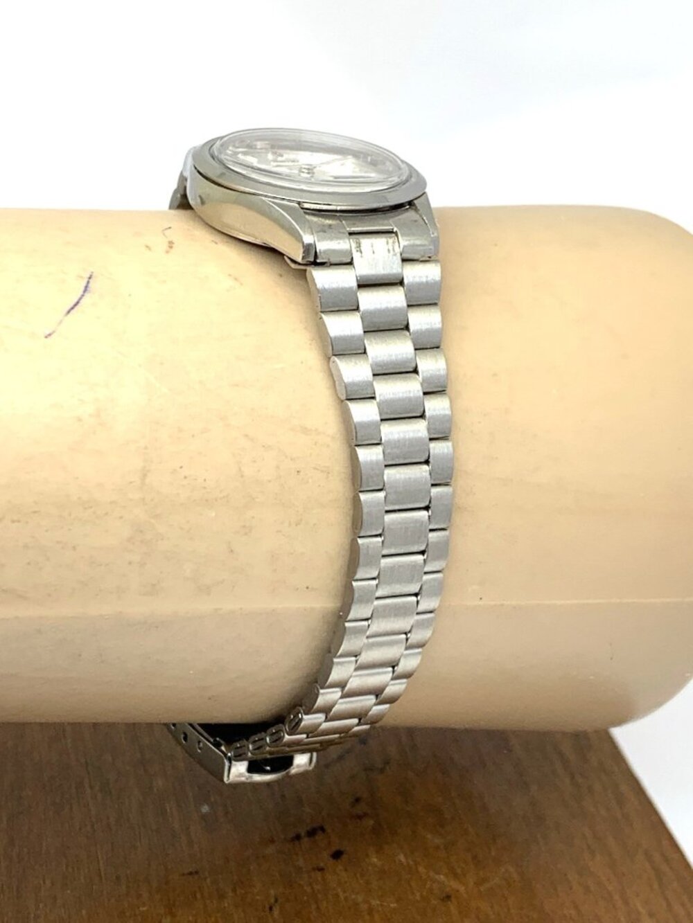 Seiko Womens Watch 2A23-0290 Vintage Quartz Day Date Silver Stainless Steel 23mm - Picture 13 of 15